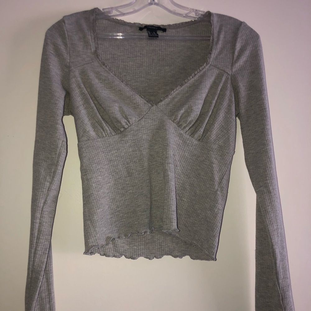 GREY LETTUCE TRIM LONG SLEEVE